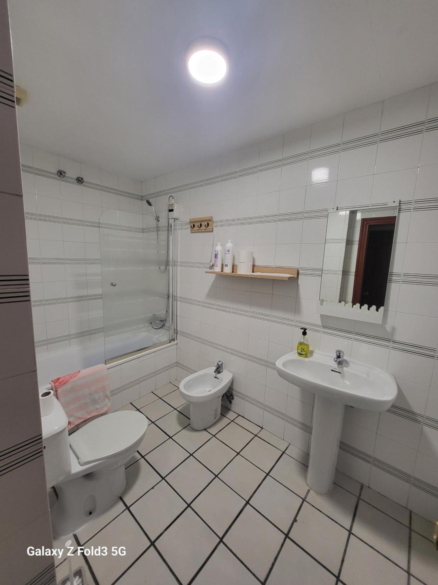 Habitacion Muy Centrica. Granada Exteriör bild