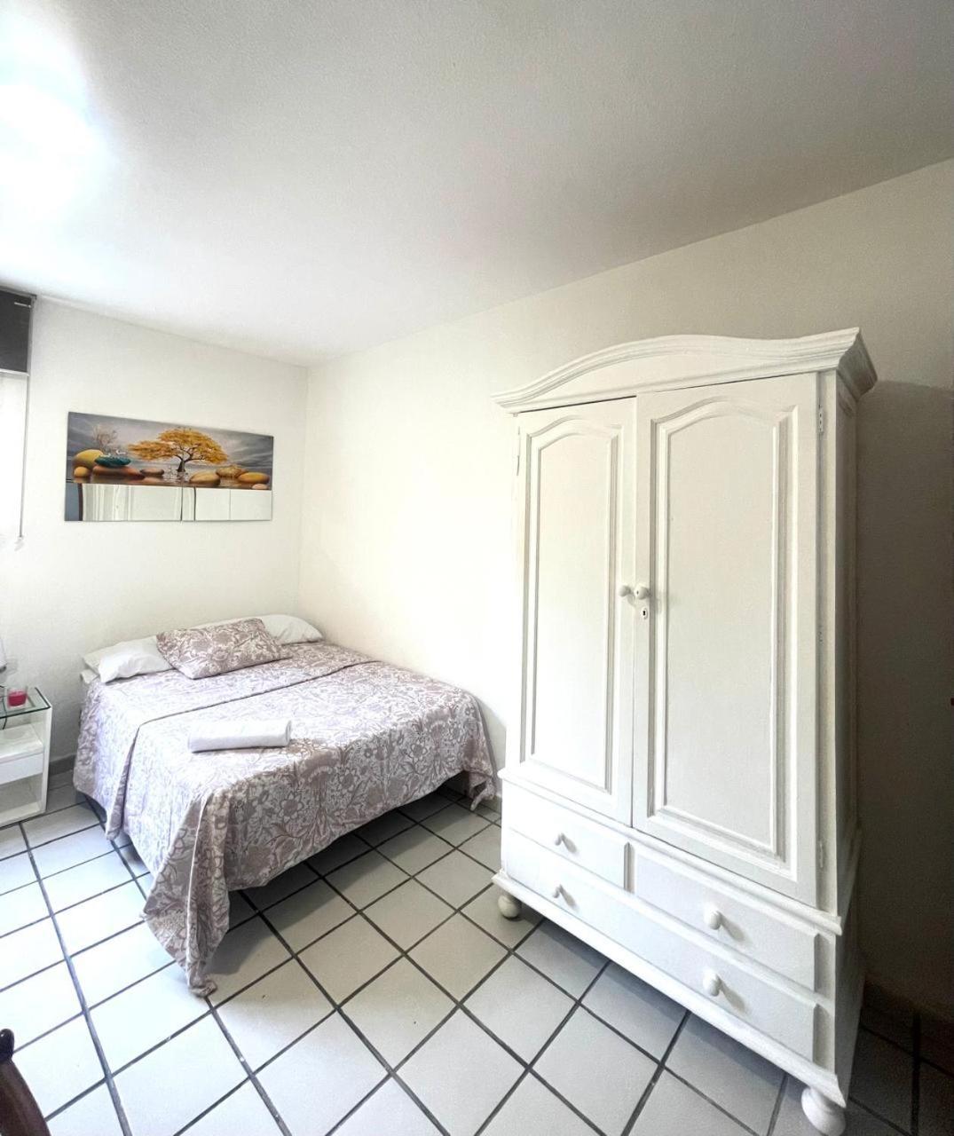 Habitacion Muy Centrica. Granada Exteriör bild