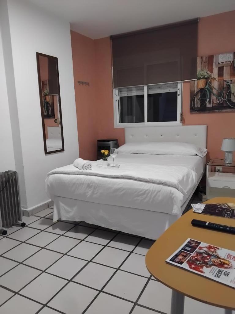 Habitacion Muy Centrica. Granada Exteriör bild